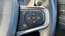 Volvo Xc40 2.0 T4 R DESIGN Pro 5dr Geartronic Petrol Estate